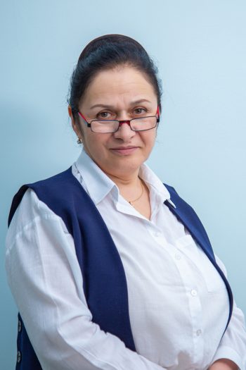 учитель ИЗО и технологии Арасланова Саодат Нигматовна